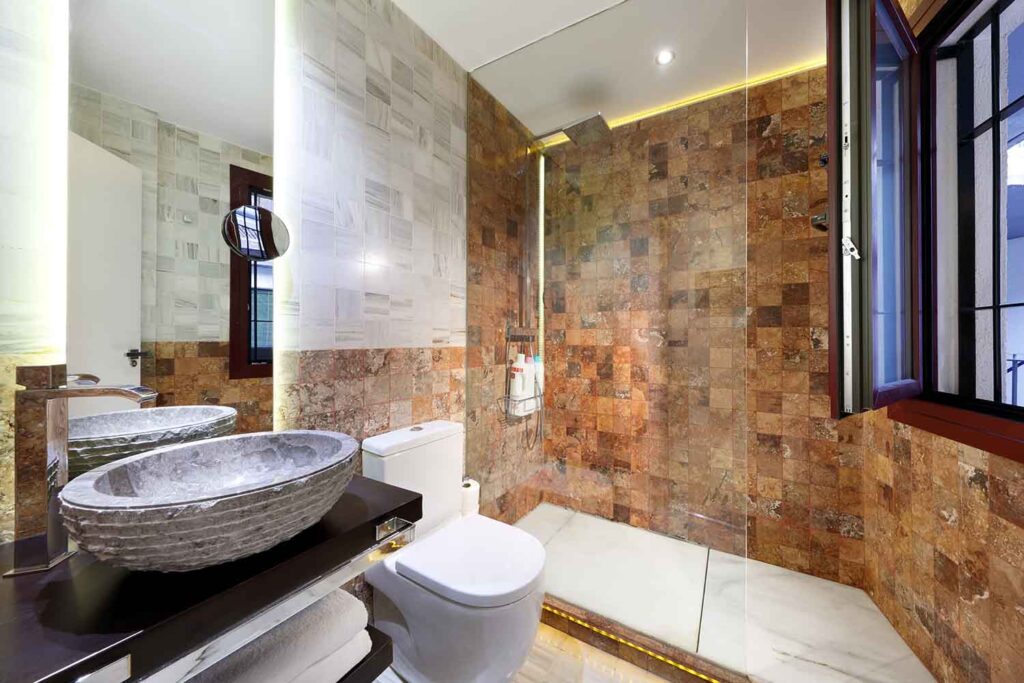 marble walled bathroom in airbnb in granada