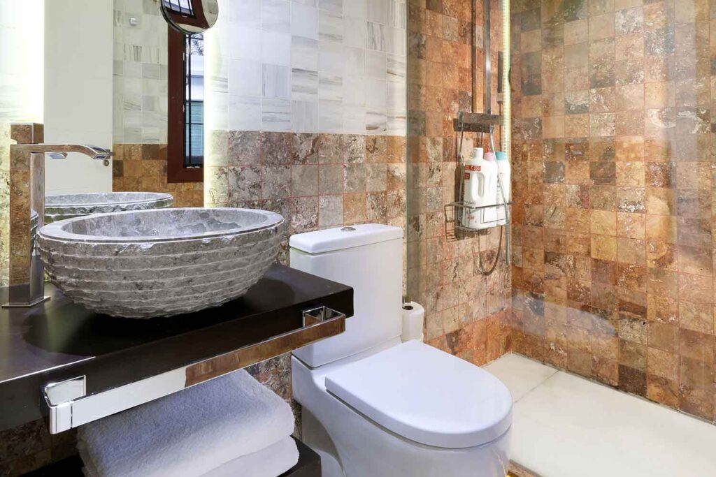 spanish marble walls in bathroom of rental accommodation in Granada Spain